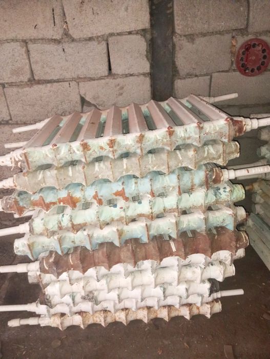 Чугун батарея сотилади б/у 60.000сумдан