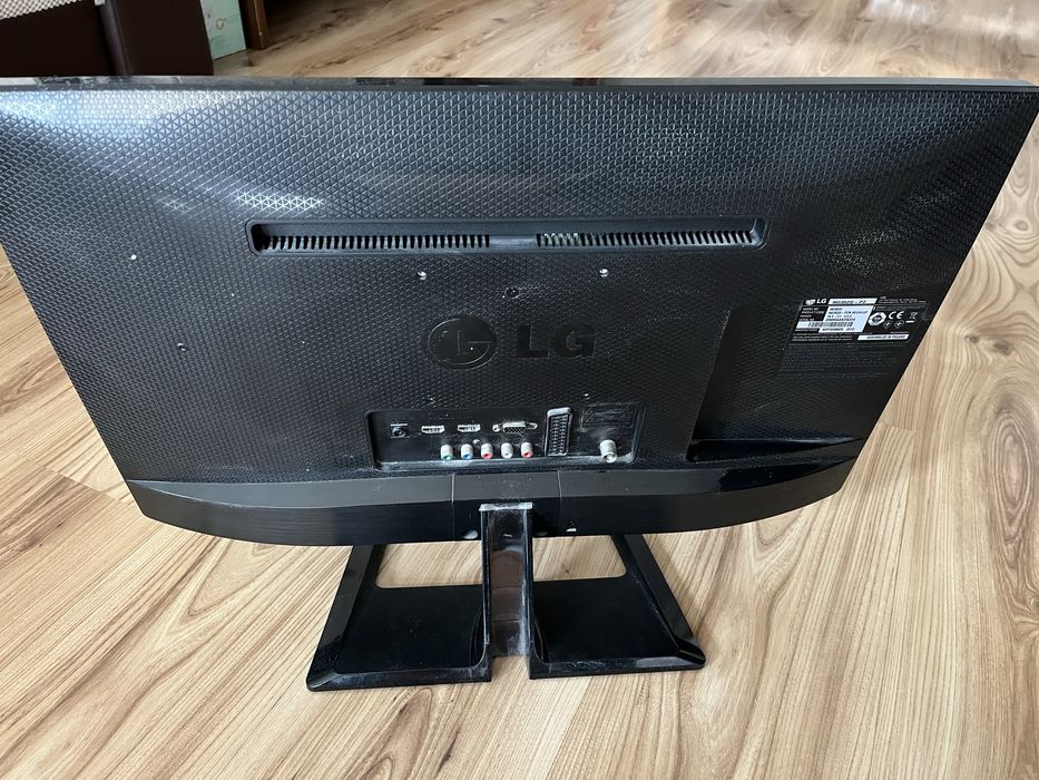Монитор LG LED 60hz