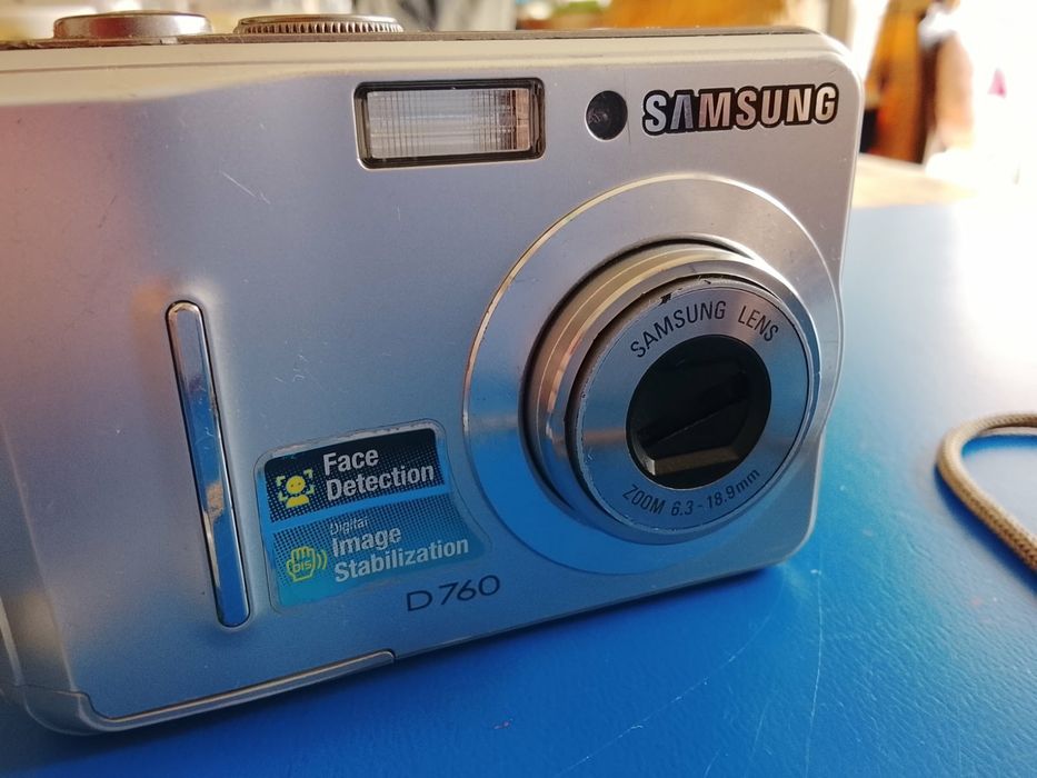 Фотоапарат Samsung D760 Самсунг