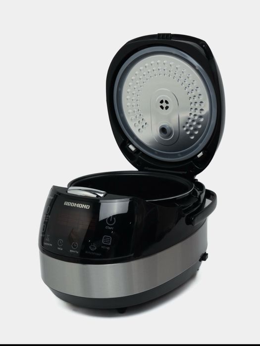 Мультиварка  Redmond 5 литров, пользовалась 2 раза