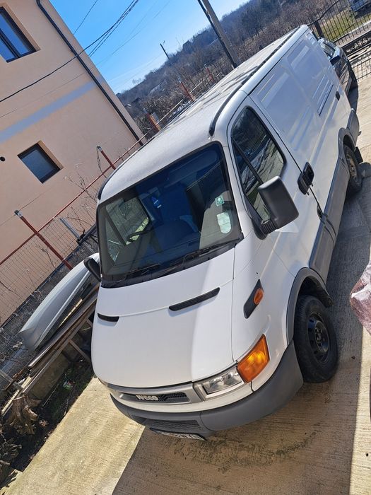 Vand dubă 2001 înmatriculat