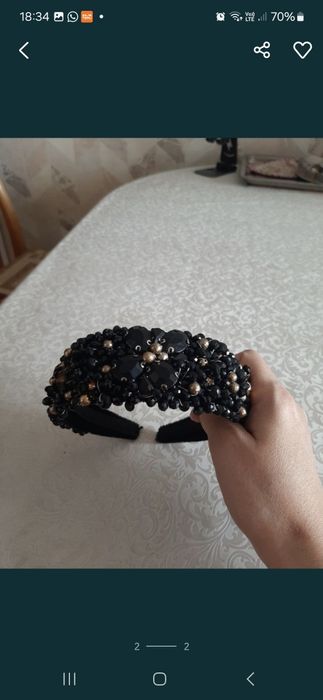 Обадок и серьги со стразами