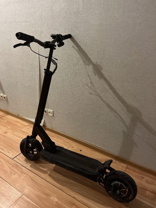 М4 про продаеться