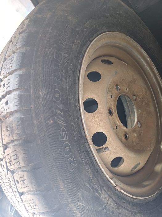 Продам на Ниву два комплекта