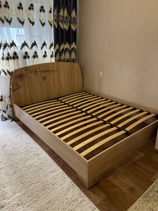 Продам кровать