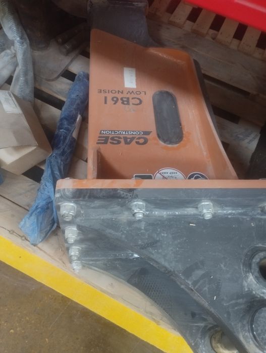 ПРОДАЕТСЯ ГИДРОМОЛОТ Case construction low noise