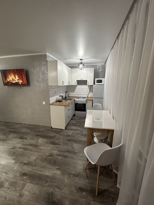 Квартира посуточно ( ЦЕНТР)