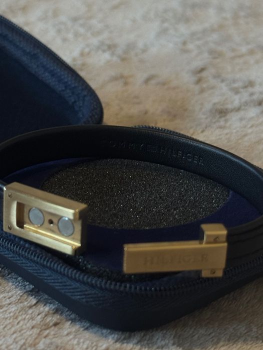 Tommy Hilfiger гривна