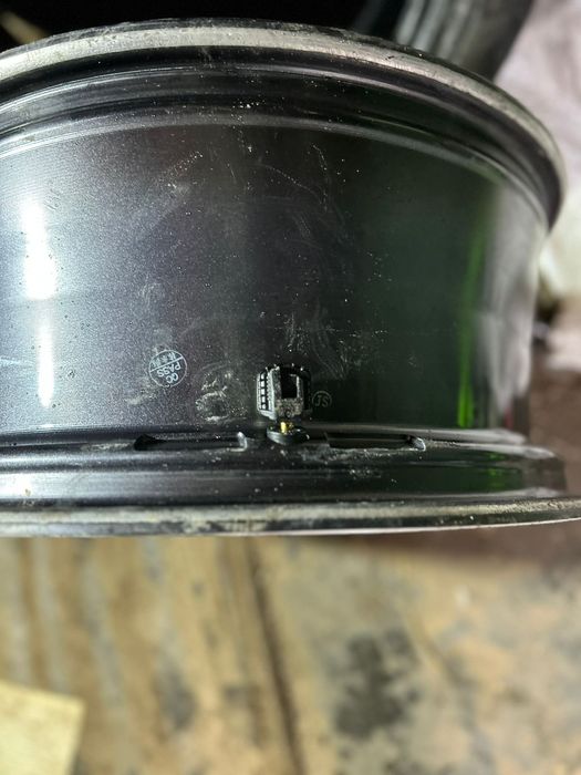 Продам диски Jetour X70 R20