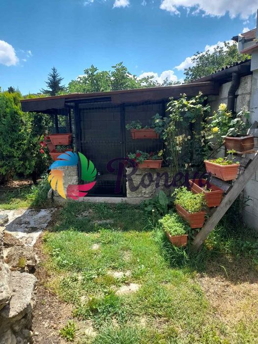 Къща в Варна, област-с.Каменар площ 138 цена 259000