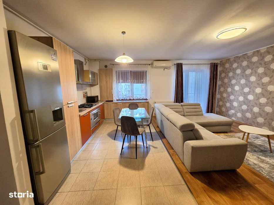 Inchiriez apartament cu 3 camere - 80 mp utili + 2 locuri de parcare
