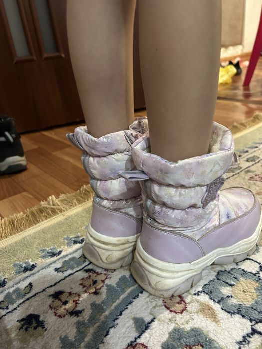 Зимние сапоги для девочки