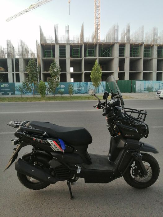 Skuter TANK 2 sotiladi