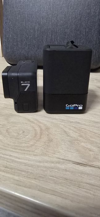 Pachet Go Pro 10 black + Go Pro 7 black