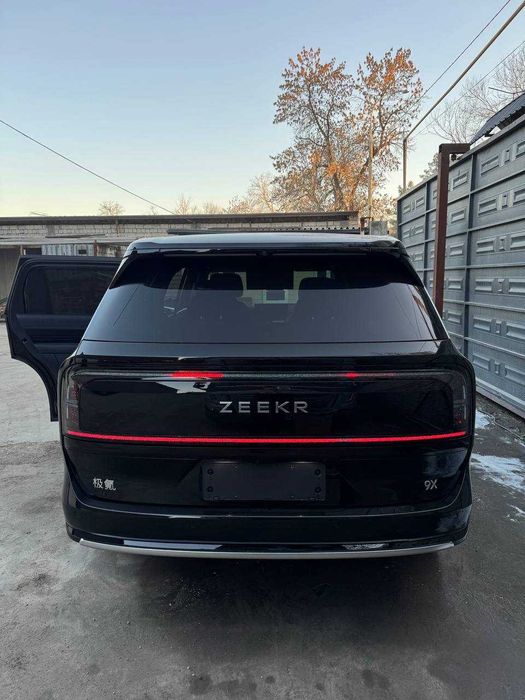 Zeekr 9X Ultra 70kw Насия-Рассрочка бор.