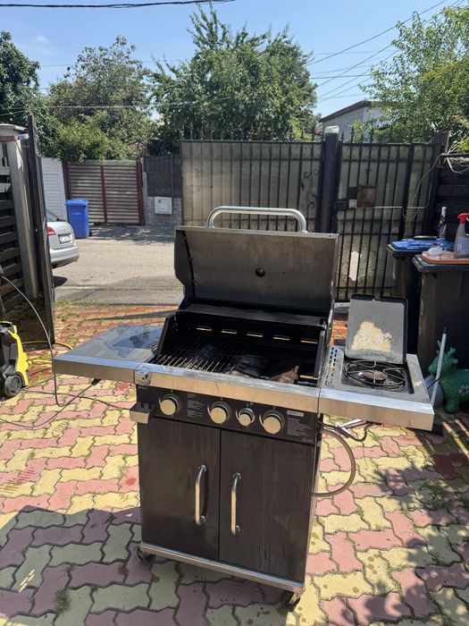 Gratar de gradina pe gaz