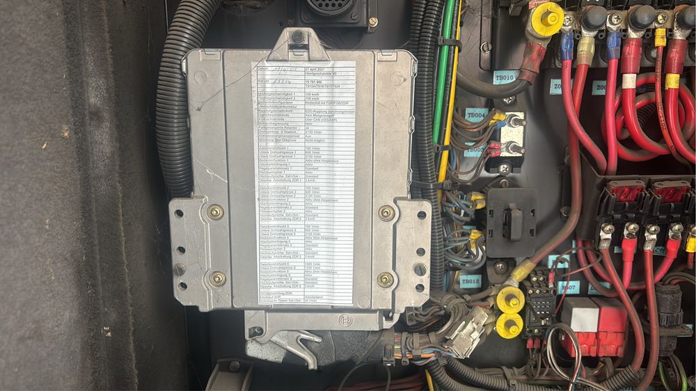 Компрютер ман тга