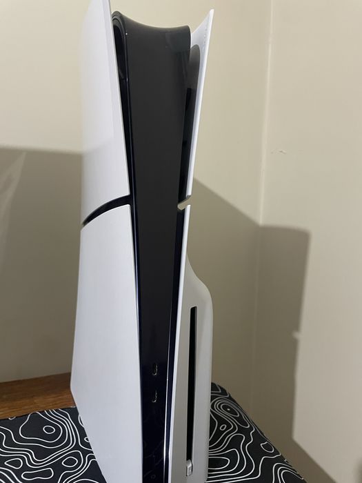 Продам ps5 slim