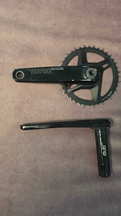 Курбели SRAM Rival 1x DUB Wide 172.5mm + плоча 40T X-SYNC – от Canyon с Rival AXS XPLR
