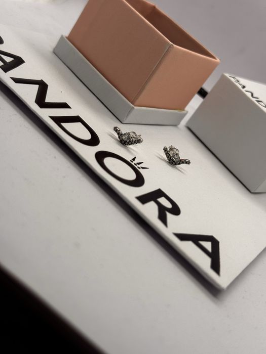 Pandora обеци Пандора