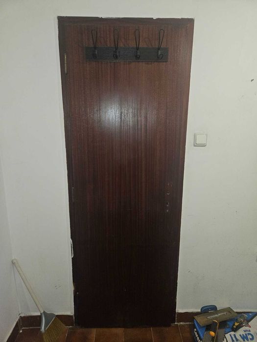 Врати Дървени интериорни