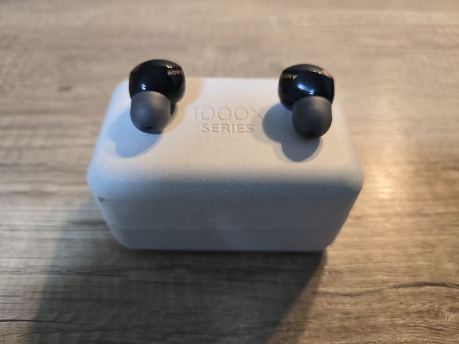 SONY WF1000XM5 без кейс