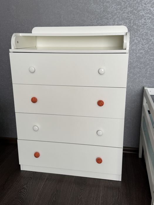 Пеленальный стол-комод