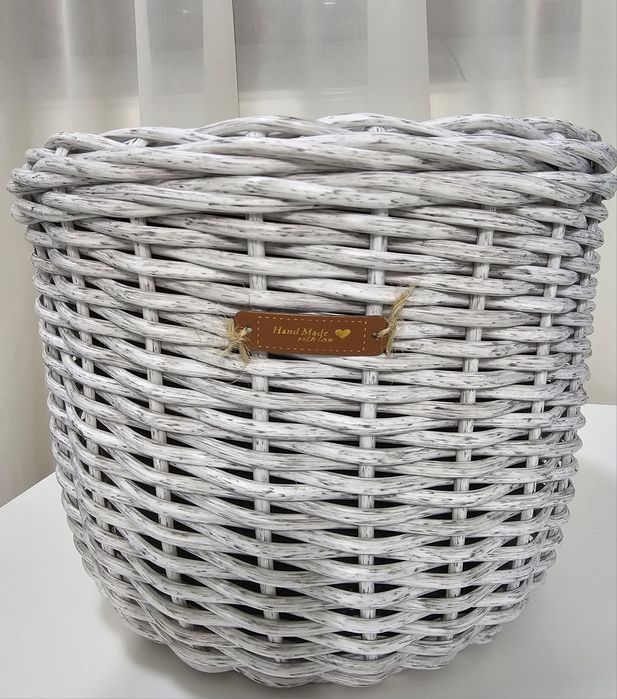 Ghiveci împletit din ratan sintetic, Handmade, volum 12 l