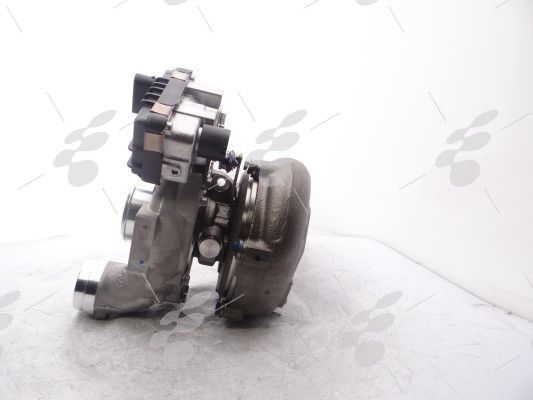 turbosuflanta mercedes sprinter Om642 E-Class C-class turbina