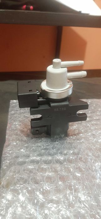 Клапан управление турбокомпресор за VOLVO. PIERBURG