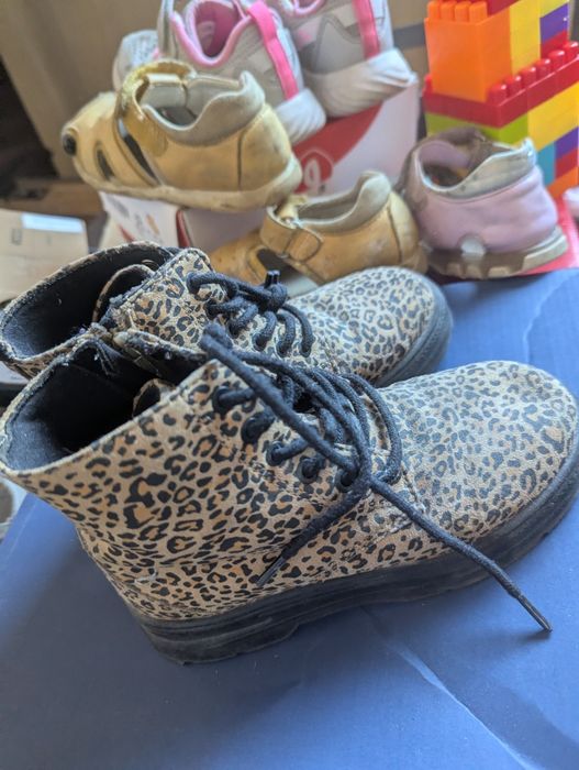 Ботинки zara  весна 28 размер