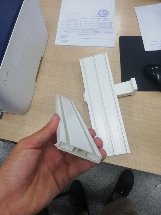 Карнизы пластик 500 тг