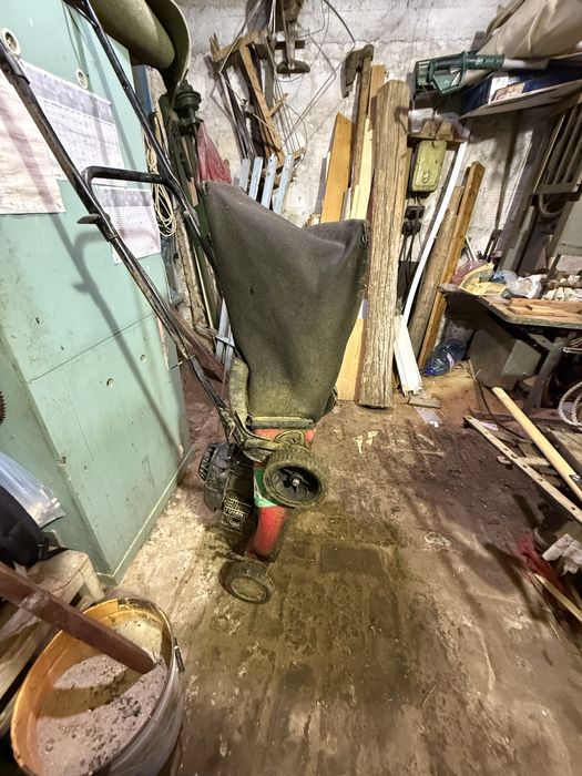 Бензинова косачка за трева Husqvarna