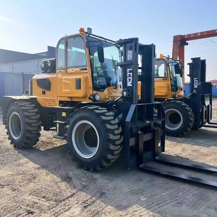 Погрузчик  КАРА  5тонн (4 WD)