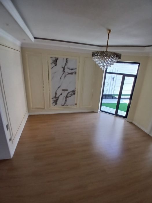 Yunsobod zenit hasanboyda elitni mahalada 3sutu uy sotiladi 320000$min