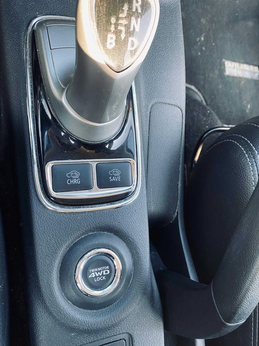 Mitsubishi Outlander PHEV 2014