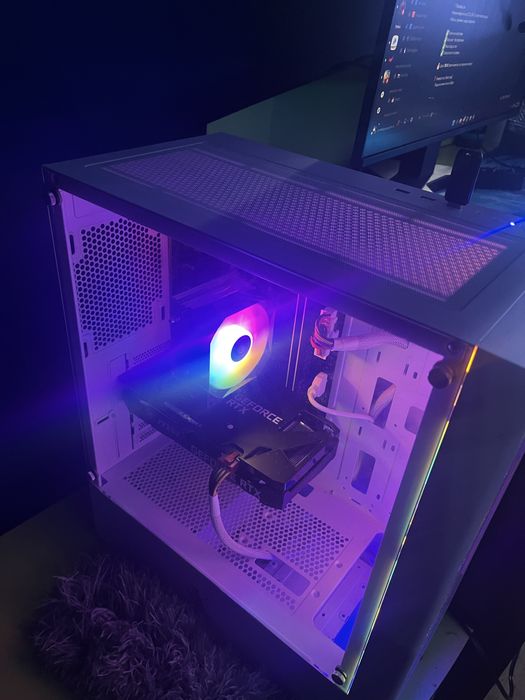 КАТО НОВ! Rtx 3060 12 gb/ 32 gb ram / Ryzen 5 5500 + windows 11 Pro