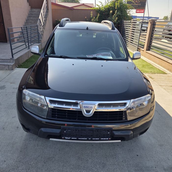 Dacia Duster 4x4 —-1,6 B  /GPL  5100€