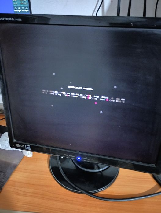 Монитор LG (vga разъем)