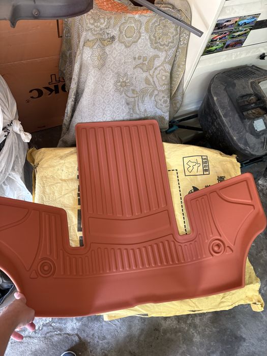 Полики TPE в салон LI l9