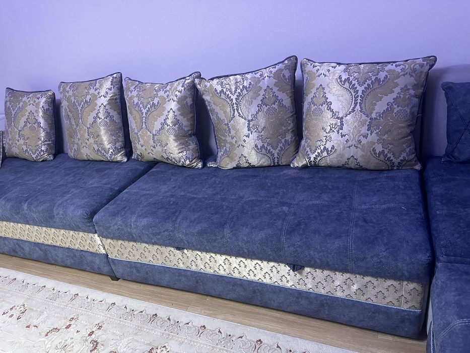 Продается угловой диван