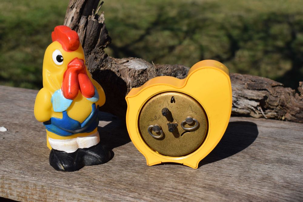 Ретро детски будилник Слава