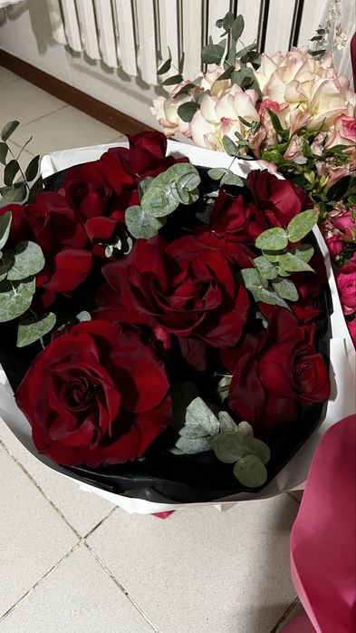 Букет гүлдер сатылады срочно