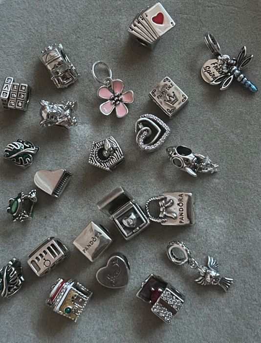 Pandora талисмани