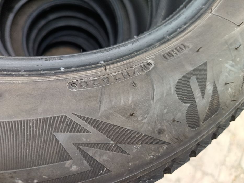Anvelope MS iarna 225 60 18 bridgestone 2020.7mm