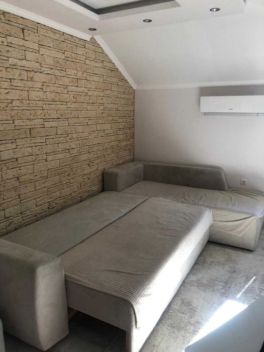 Продавам ъглов диван