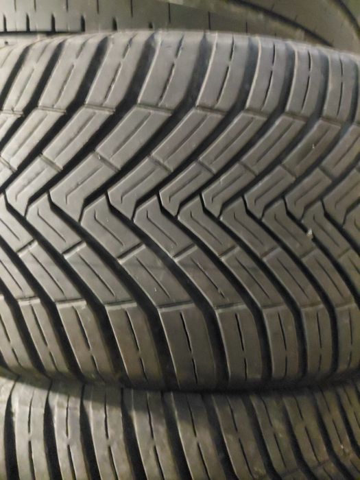 235/65/17" Continental 2бр.гуми