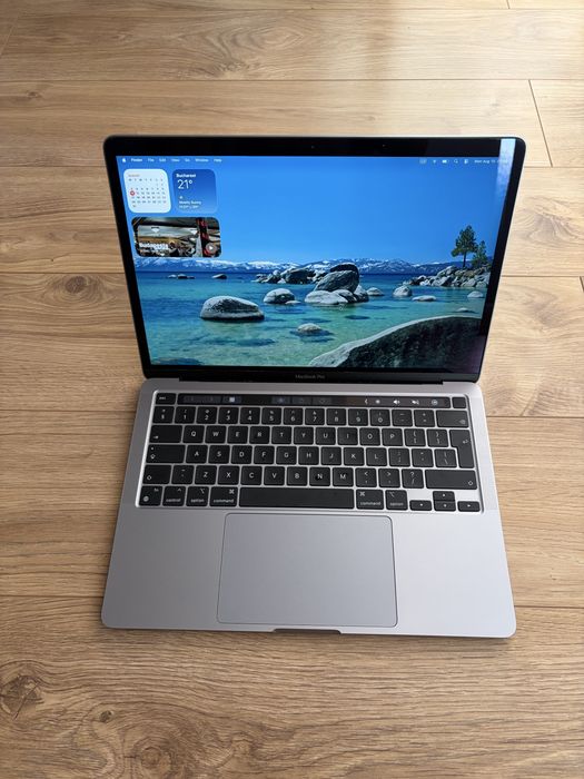 apple macbook Pro M1 2020