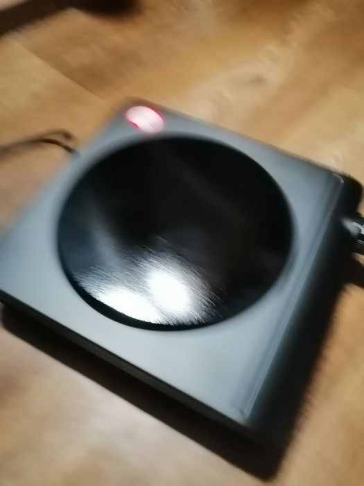 Продавам керамичен котлон