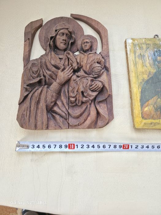 Стара дърворезба